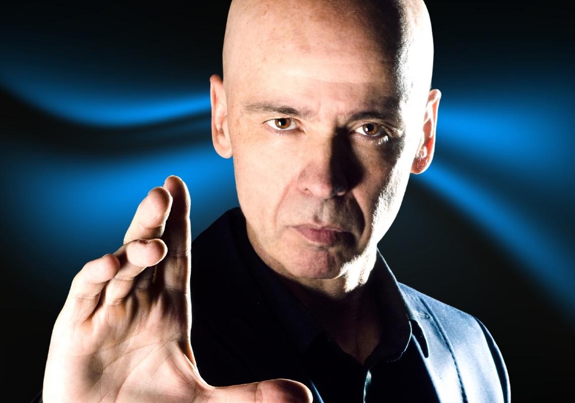 Toni Pons Llega Al Teatro Olympia Con Despierta 