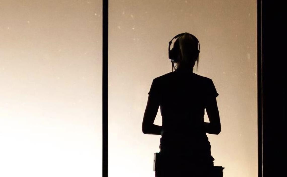 Detrás de los focos también hay mujeres